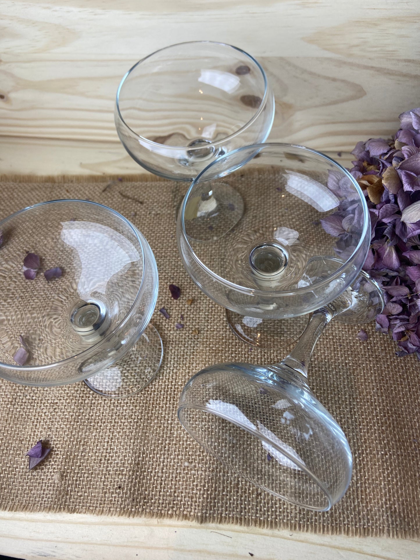 Lot de 4 verres à cocktail sur pied