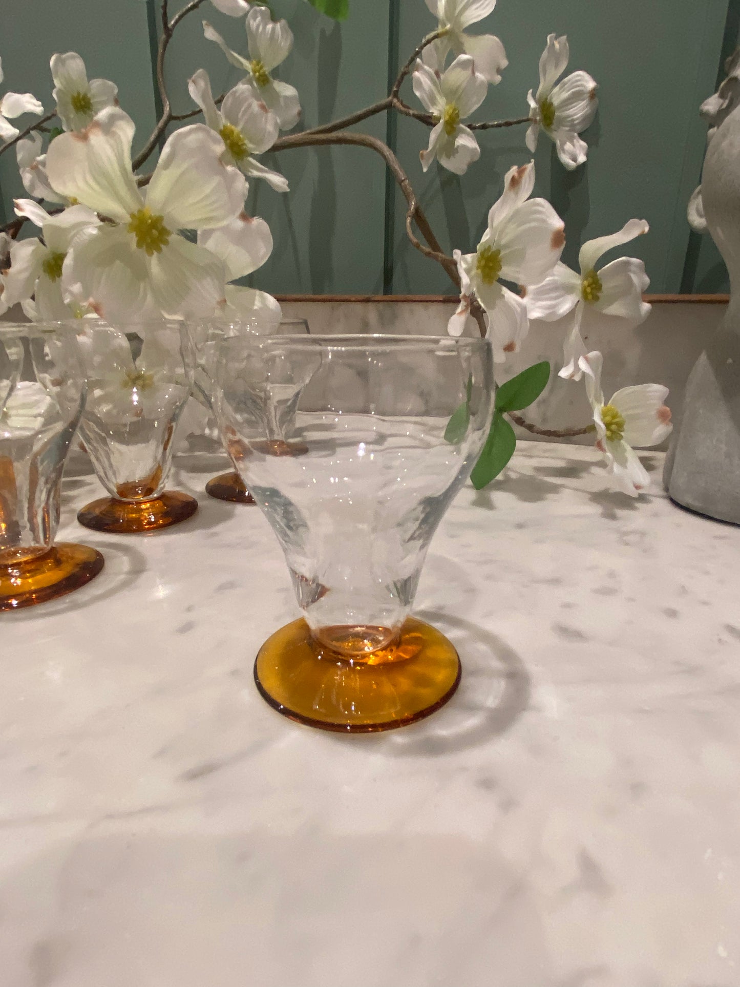 6 petits verres à liqueur