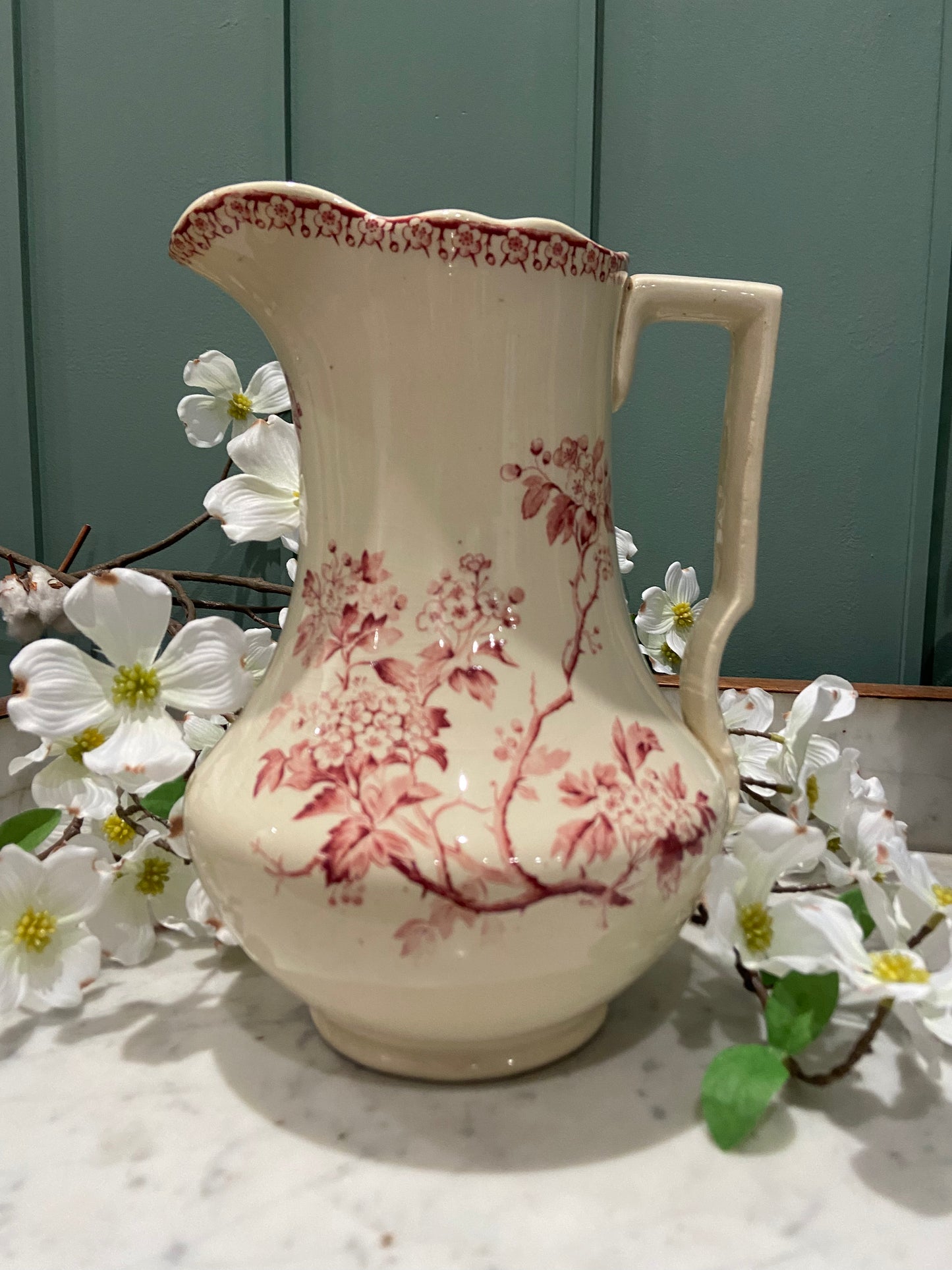 Broc et cuvette en porcelaine de Gien