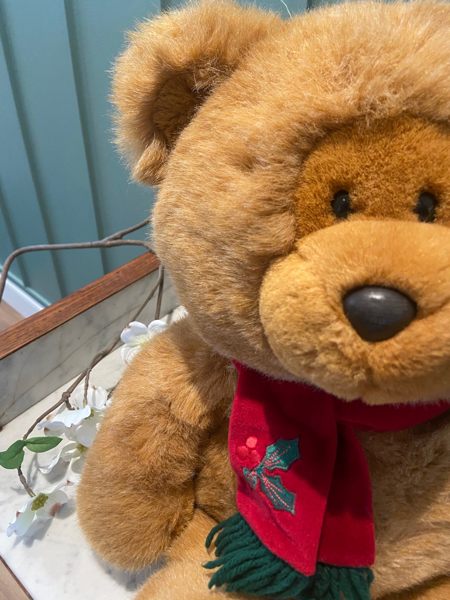 Grand ours en peluche