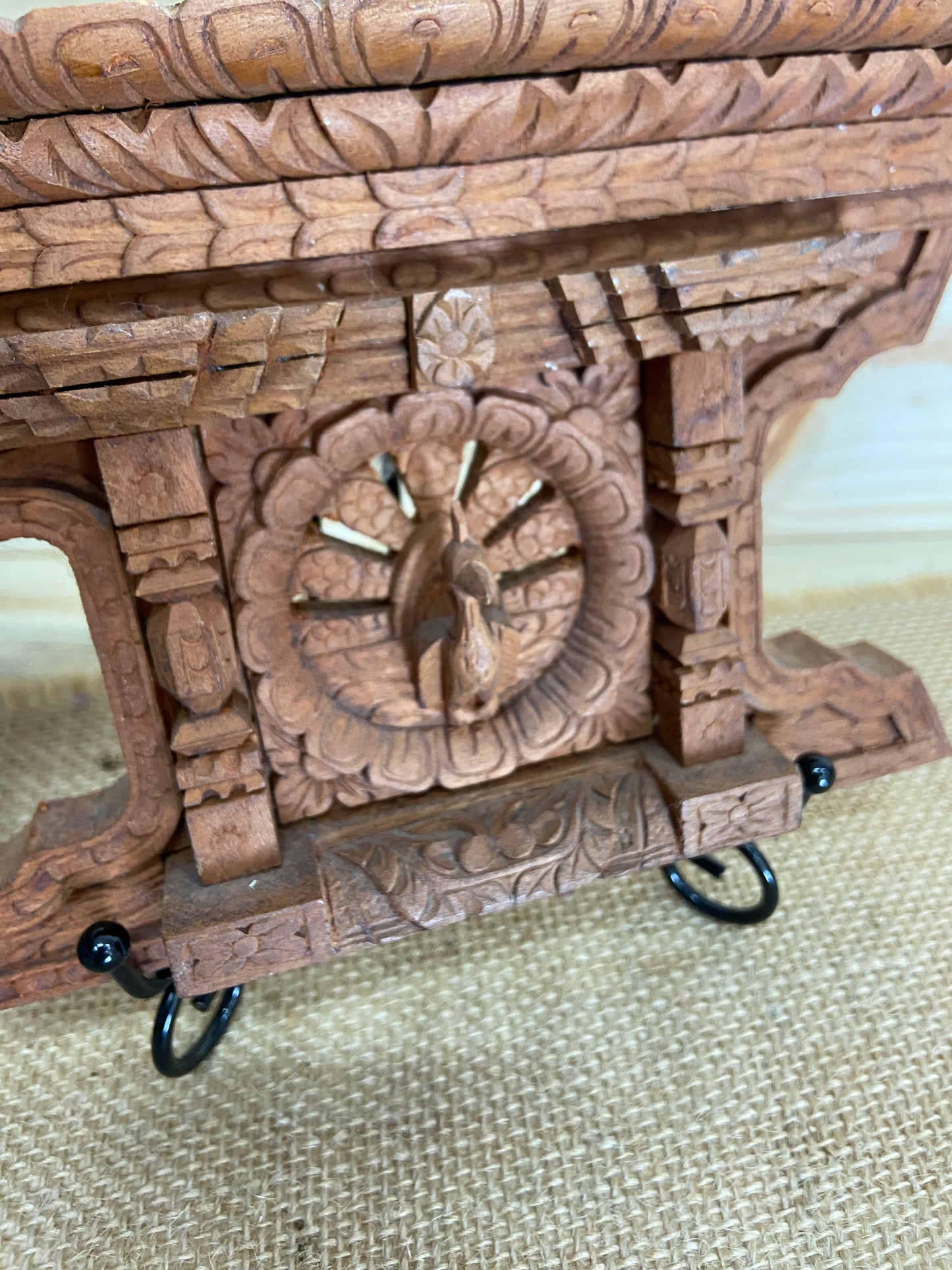 Fenêtre Népalaise Bois exotique