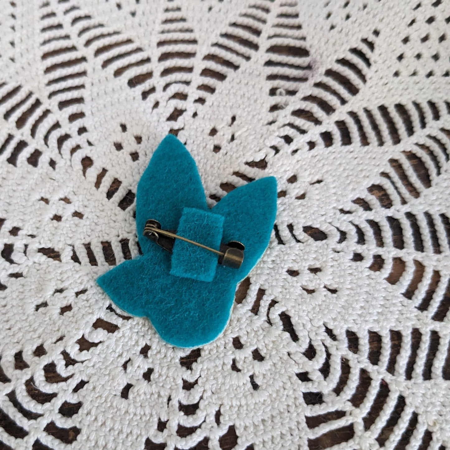 Broche « L’oiseau folk » ♥