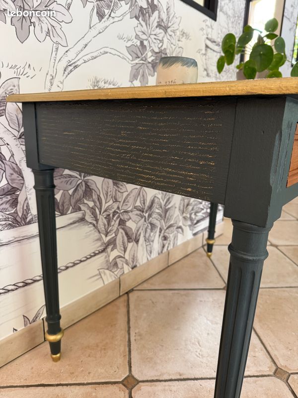 Bureau/Table