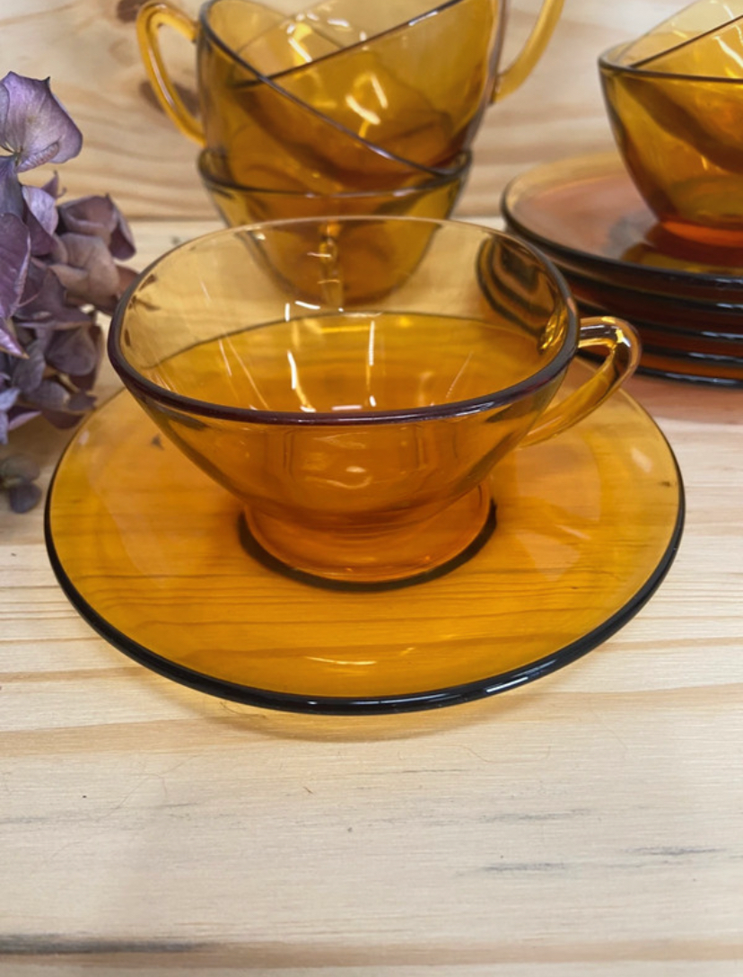 Tasses avec Soucoupes VERECO