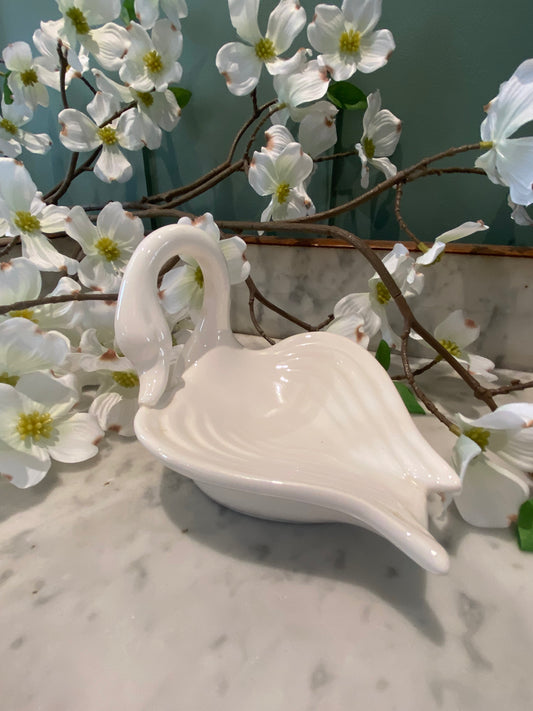 Repose-savon en forme de cygne