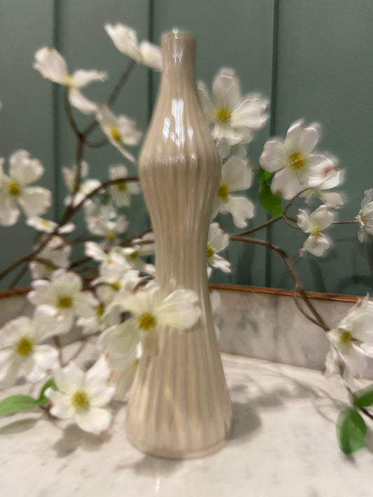 Vase tige haut strié
