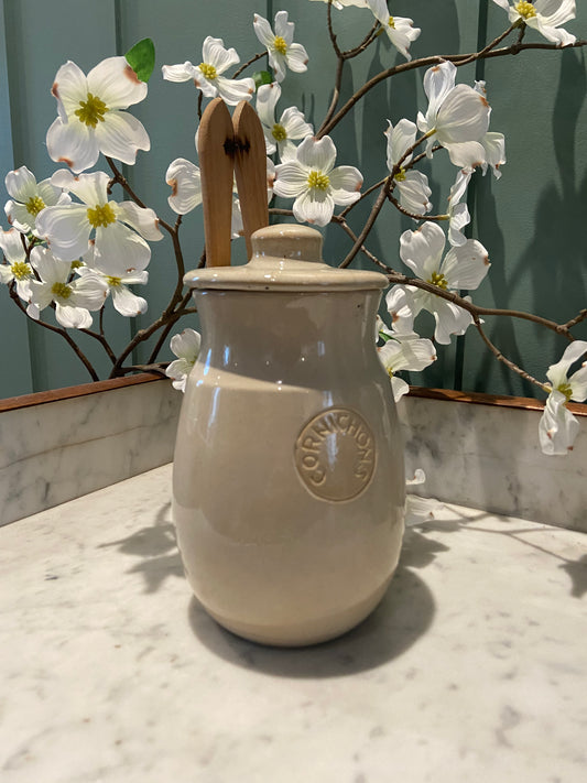 Gros pot à cornichons