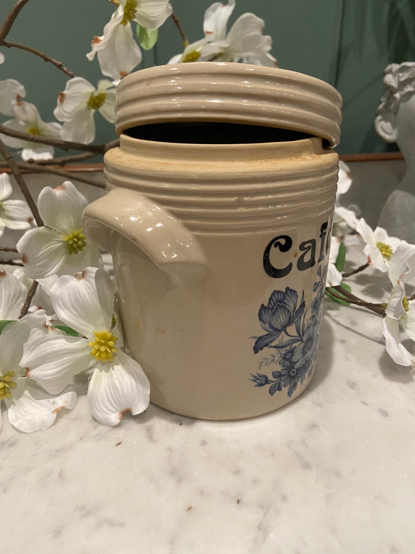 Pot à café décoratif