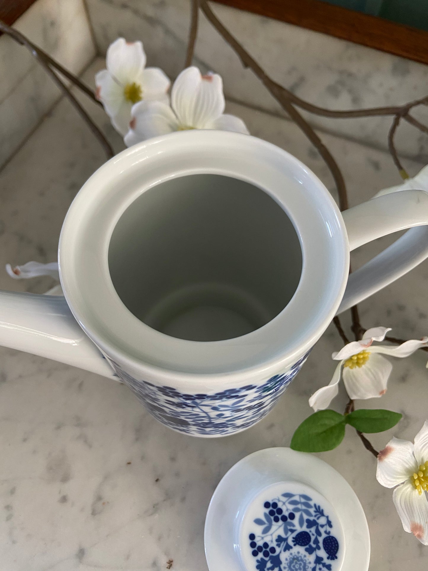 Cafetière en porcelaine