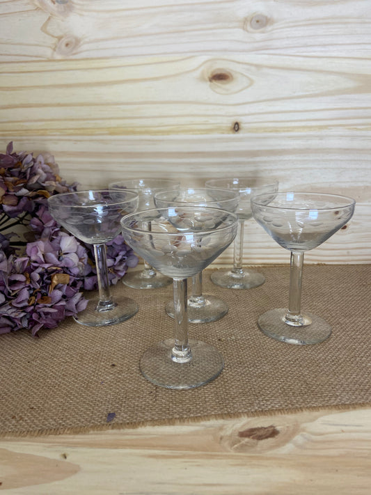 Coupes à Champagne gravées