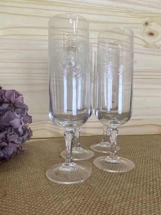 4 flûtes à Champagne Gravées