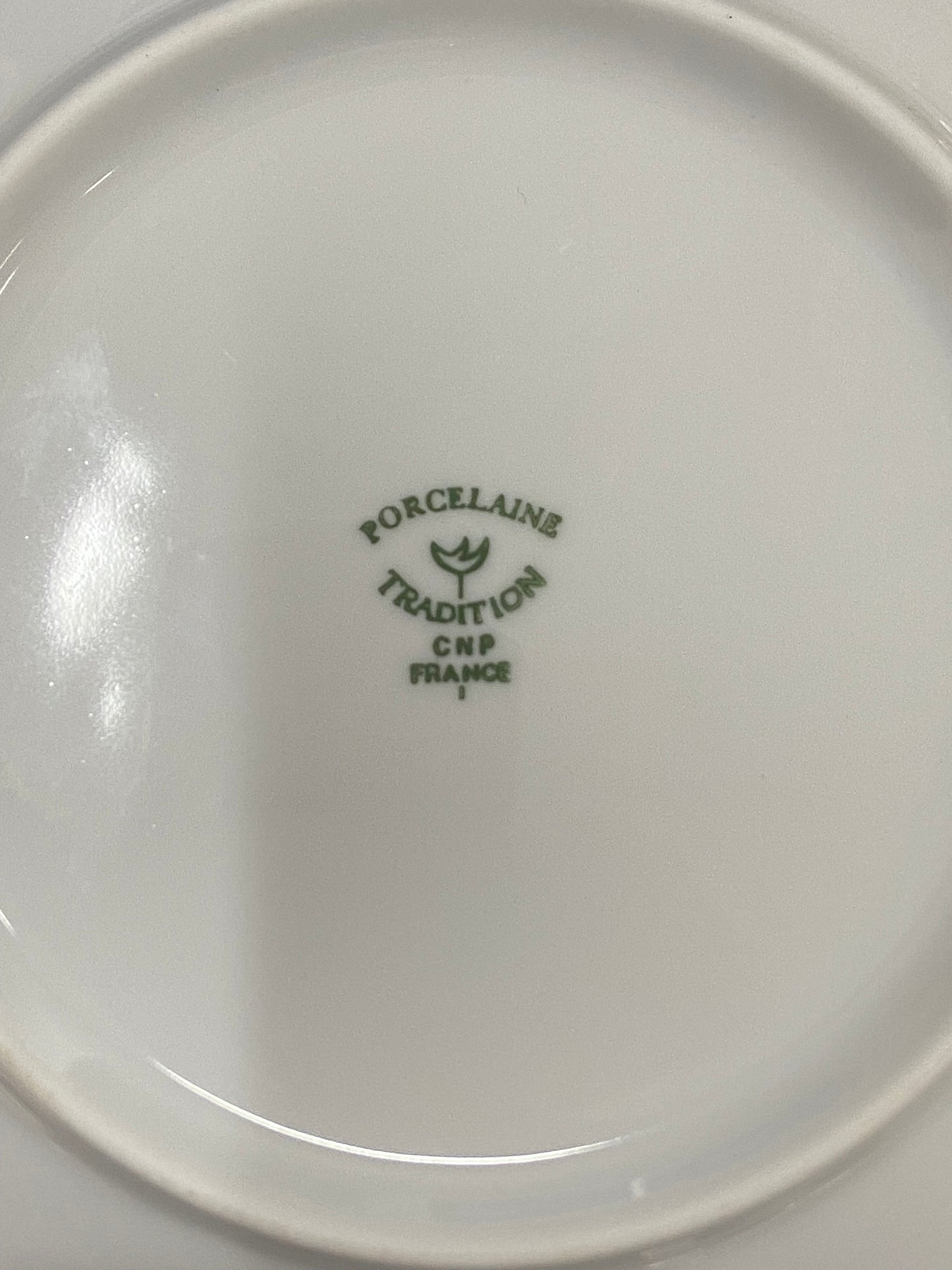 6 assiettes à dessert en porcelaine motif pêche et feuilles